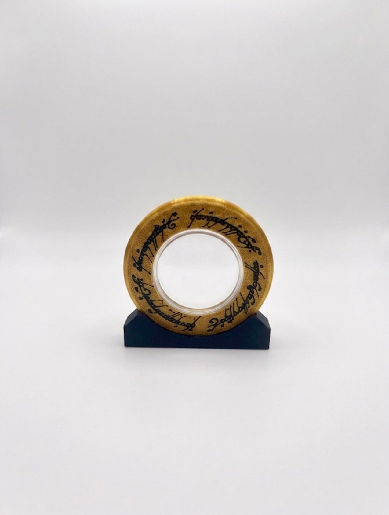 FREE STANDING DESKTOP LORD OF THE RINGS COIN HOLDER!