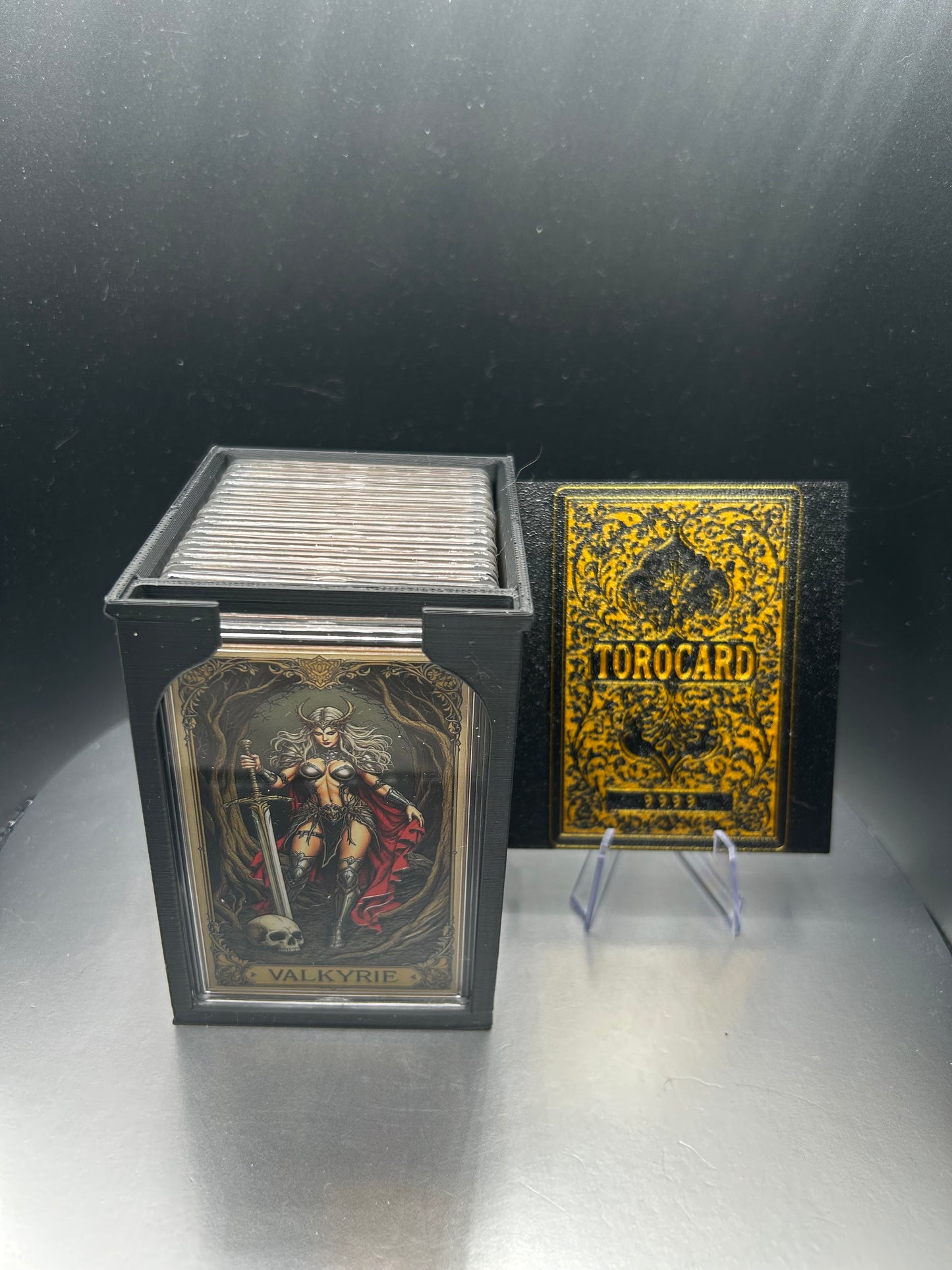 Torocard Copper Series Holder! Hold all (12) 1 oz copper in capsule holder.