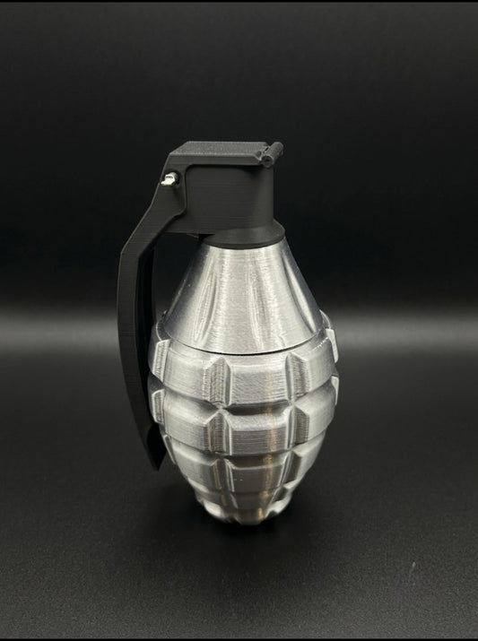 SILVER AND BLACK PINEAPPLE GRENADE!